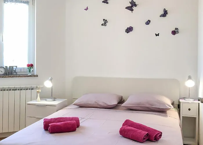 1 Bedroom Stunning In Lägenhet *