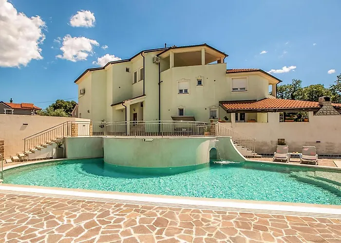 1 Bedroom Stunning In Pula
