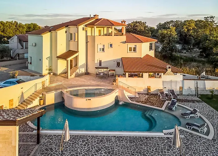 Appartement 1 Bedroom Stunning In